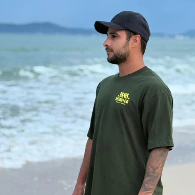 Nicolas Peña